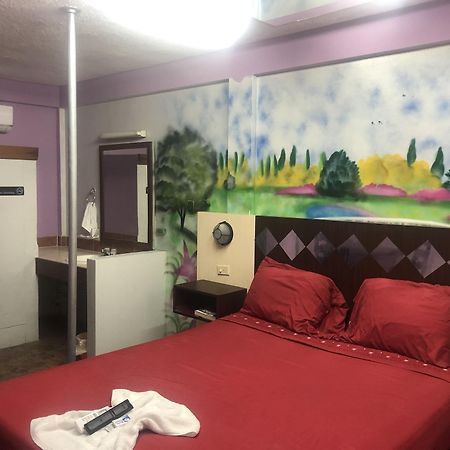 The Bakadeer Inn Belize City Exteriér fotografie